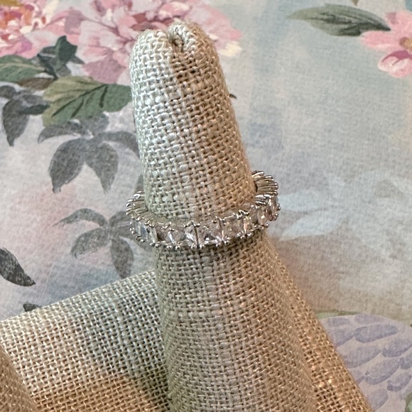 Park Lane Silver Sparkle Ring - Picture 1 of 6